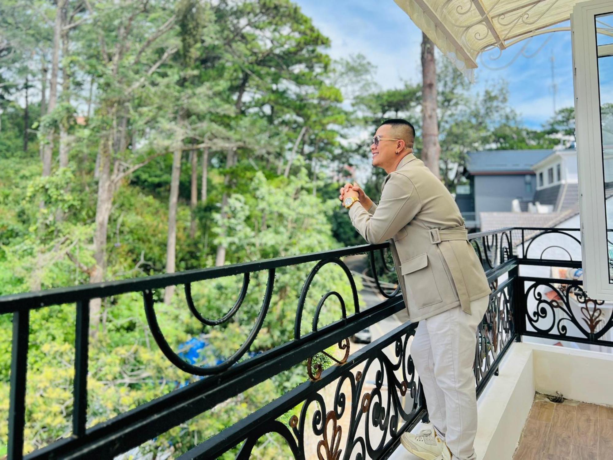 Nature Hotel - Dalat 3 Buitenkant foto
